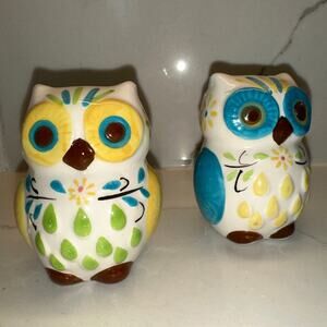 Boston Warehouse Ceramic Spring Owl Salt & Pepper Set Mid Century Modern